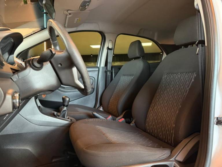 FORD - KA - 2019/2020 - Branca - R$ 54.900,00