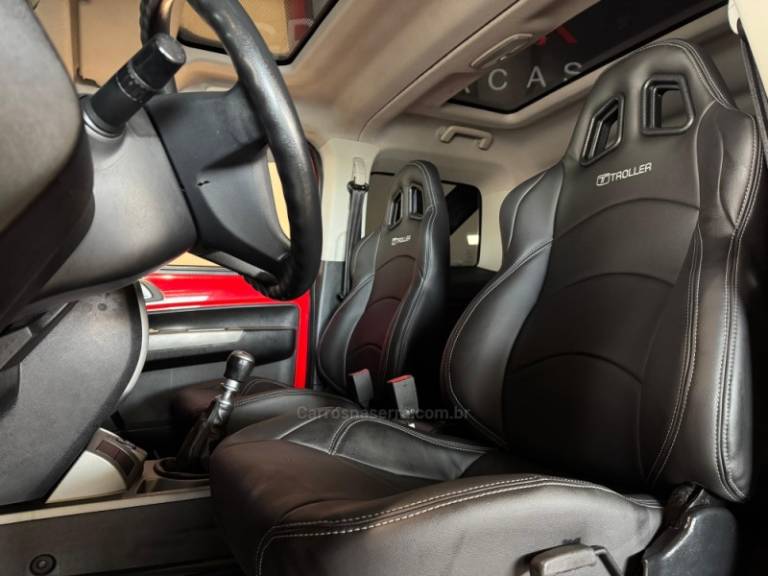TROLLER - T4 - 2018/2018 - Vermelha - R$ 239.900,00