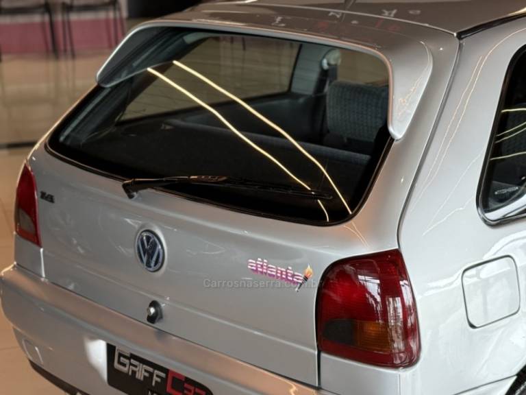 VOLKSWAGEN - GOL - 1996/1996 - Prata - R$ 27.900,00