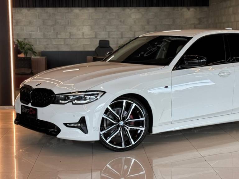 BMW - 320I - 2020/2020 - Branca - R$ 194.900,00