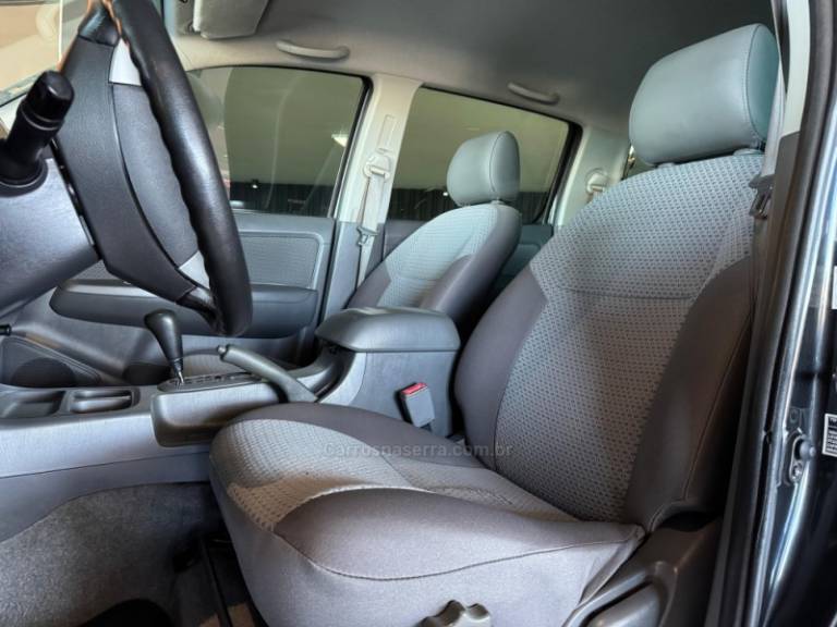 TOYOTA - HILUX - 2011/2012 - Preta - R$ 89.900,00