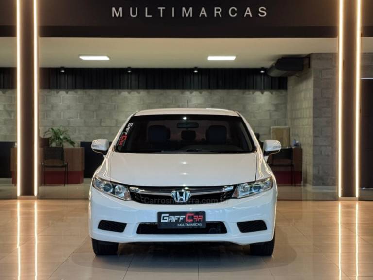 HONDA - CIVIC - 2011/2012 - Branca - R$ 69.900,00