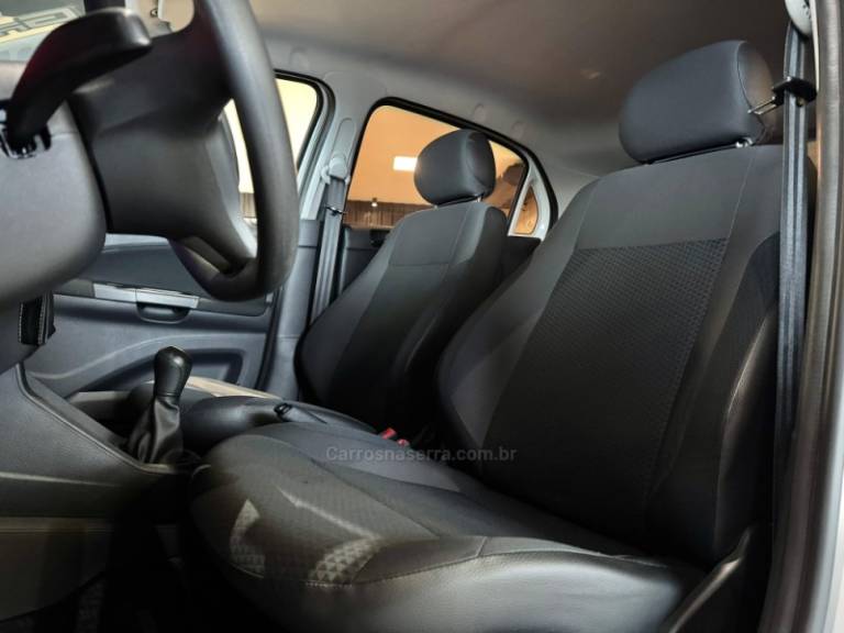 VOLKSWAGEN - GOL - 2019/2020 - Branca - R$ 51.900,00