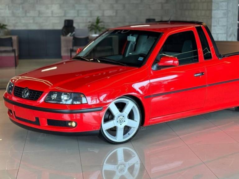 VOLKSWAGEN - SAVEIRO - 2000/2001 - Vermelha - R$ 69.900,00