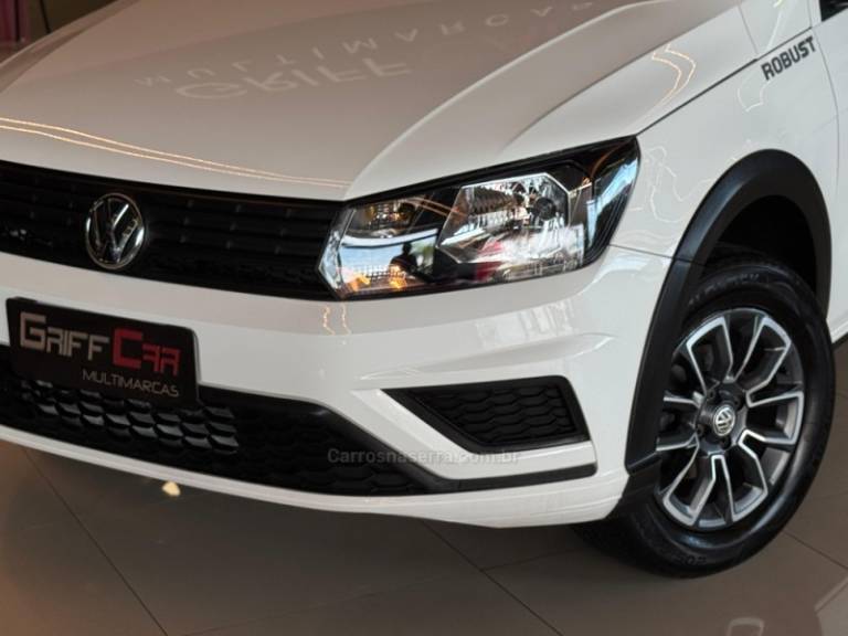 VOLKSWAGEN - SAVEIRO - 2016/2017 - Branca - R$ 51.900,00