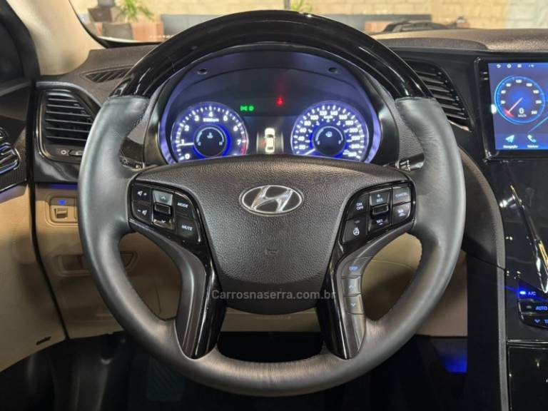 HYUNDAI - AZERA - 2013/2013 - Branca - R$ 89.900,00