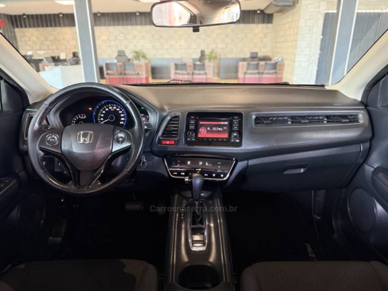 HONDA - HR-V - 2018/2018 - Cinza - R$ 96.900,00