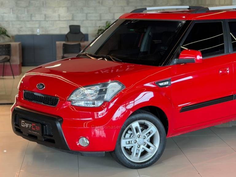 KIA MOTORS - SOUL - 2009/2010 - Vermelha - R$ 44.900,00