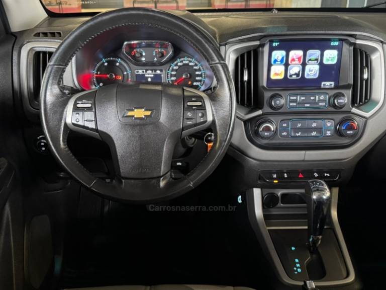 CHEVROLET - S10 - 2017/2018 - Prata - R$ 154.900,00