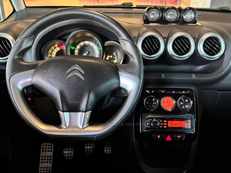CITROËN - C3 AIRCROSS - 2012/2013 - Branca - R$ 31.900,00