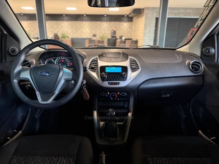 FORD - KA - 2019/2020 - Branca - R$ 54.900,00
