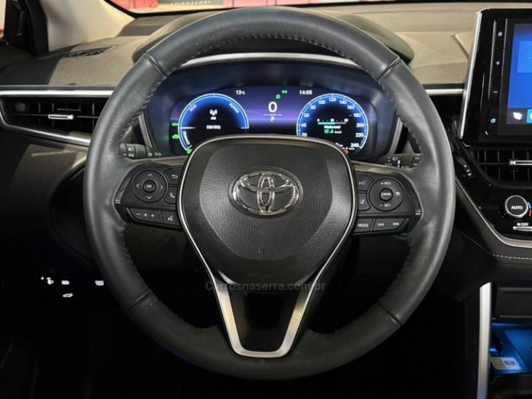 TOYOTA - COROLLA - 2024/2025 - Preta - R$ 205.900,00