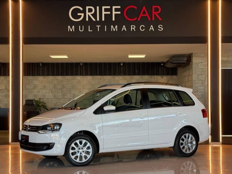 VOLKSWAGEN - SPACEFOX - 2012/2013 - Branca - R$ 43.900,00