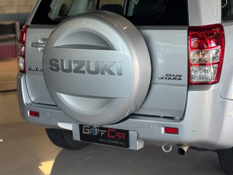 SUZUKI - GRAND VITARA - 2011/2012 - Prata - R$ 54.900,00