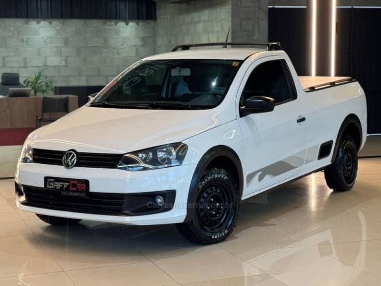 VOLKSWAGEN - SAVEIRO - 2014/2015 - Branca - R$ 49.900,00