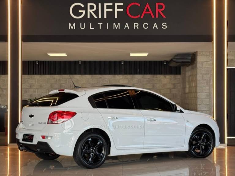 CHEVROLET - CRUZE - 2013/2013 - Branca - R$ 69.900,00