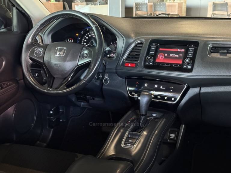 HONDA - HR-V - 2018/2018 - Cinza - R$ 96.900,00