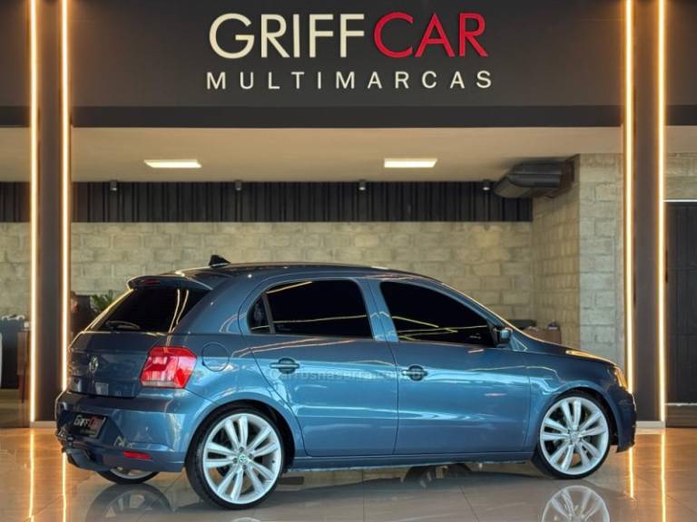 VOLKSWAGEN - GOL - 2017/2018 - Azul - R$ 49.900,00