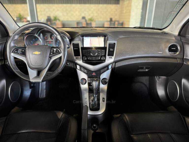 CHEVROLET - CRUZE - 2013/2013 - Branca - R$ 69.900,00