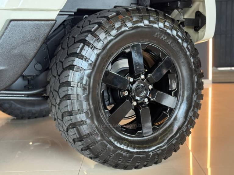 TROLLER - T4 - 2016/2016 - Branca - R$ 169.900,00