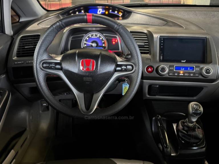HONDA - CIVIC - 2011/2011 - Preta - R$ 49.900,00