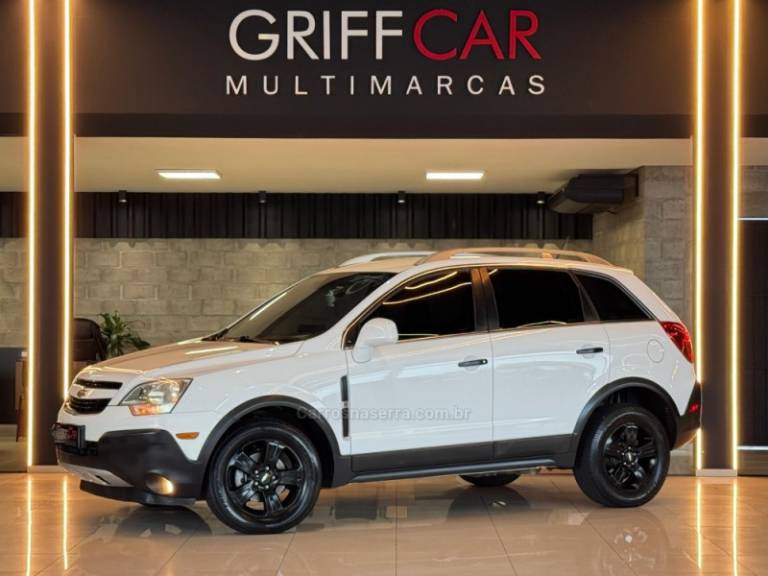 CHEVROLET - CAPTIVA - 2012/2013 - Branca - R$ 49.900,00