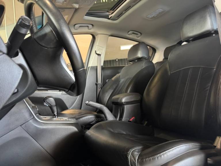 CHEVROLET - CRUZE - 2013/2013 - Branca - R$ 69.900,00