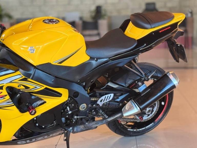 SUZUKI - GSXR - 2008/2008 - Amarela - R$ 35.900,00