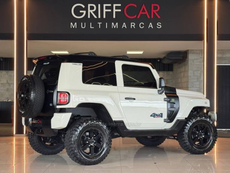 TROLLER - T4 - 2016/2016 - Branca - R$ 169.900,00