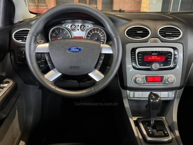 FORD - FOCUS - 2009/2009 - Preta - R$ 44.900,00