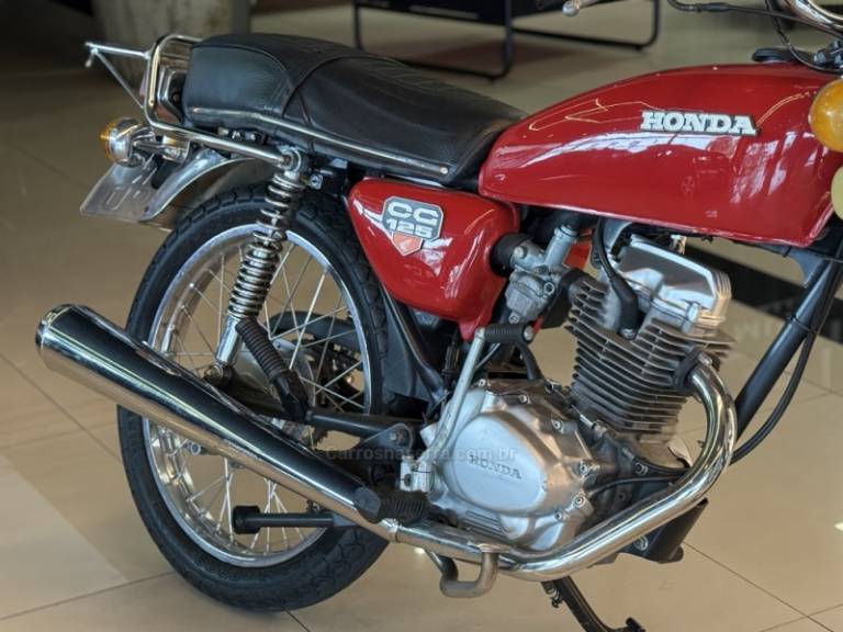 HONDA - CG 125 - 1981/1981 - Vermelha - Sob Consulta