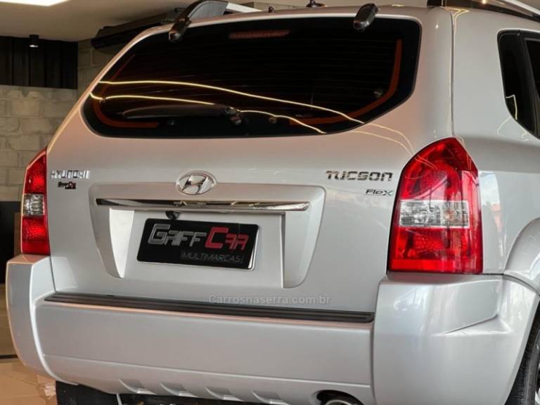 HYUNDAI - TUCSON - 2015/2016 - Prata - R$ 64.900,00
