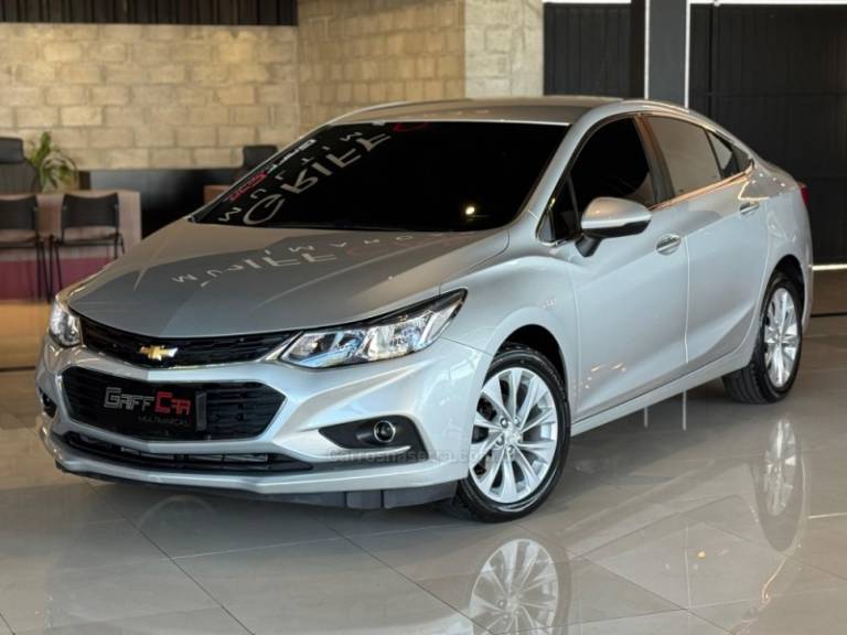 CHEVROLET - CRUZE - 2018/2019 - Prata - R$ 89.900,00