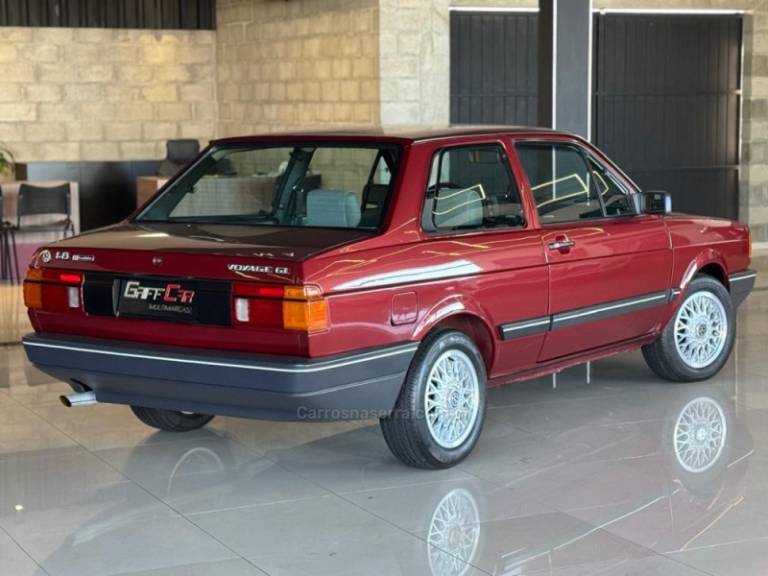 VOLKSWAGEN - VOYAGE - 1990/1990 - Vermelha - R$ 49.900,00