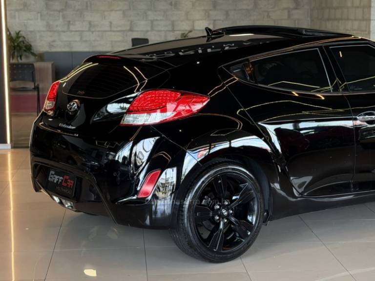 HYUNDAI - VELOSTER - 2012/2013 - Preta - R$ 64.900,00