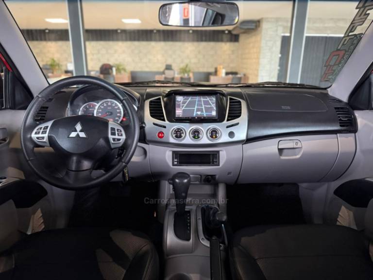 MITSUBISHI - L200 TRITON - 2012/2012 - Vermelha - R$ 109.900,00