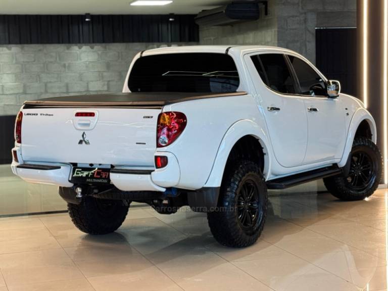 MITSUBISHI - L200 TRITON - 2014/2015 - Branca - R$ 139.900,00