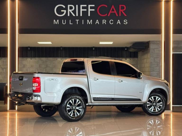 CHEVROLET - S10 - 2017/2018 - Prata - R$ 154.900,00