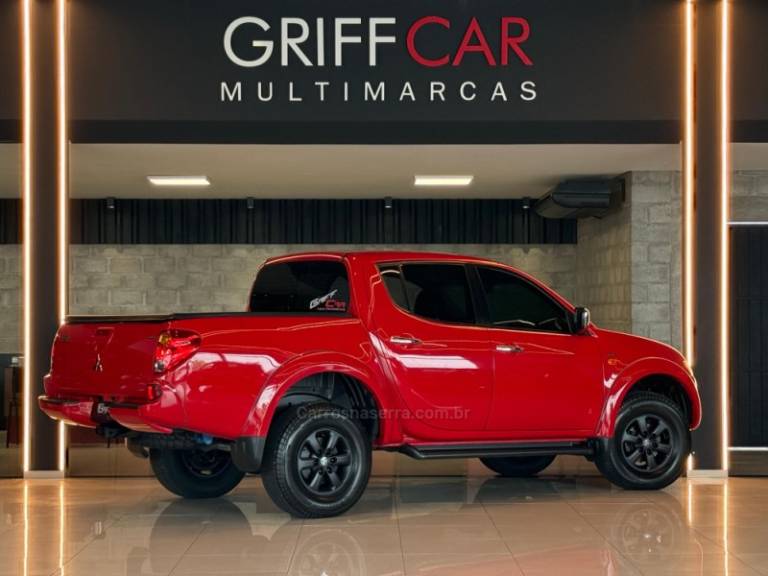 MITSUBISHI - L200 TRITON - 2012/2012 - Vermelha - R$ 109.900,00