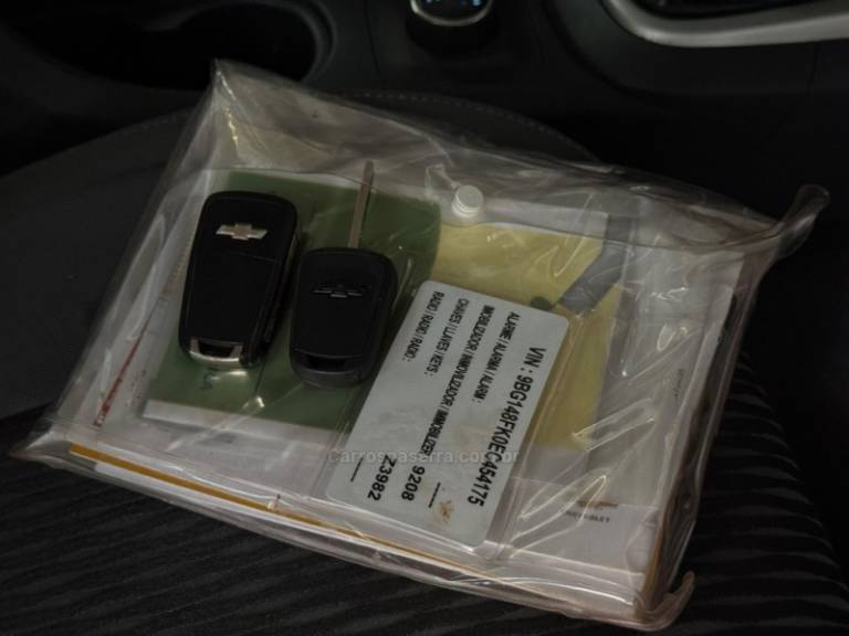 CHEVROLET - S10 - 2014/2014 - Prata - R$ 104.900,00