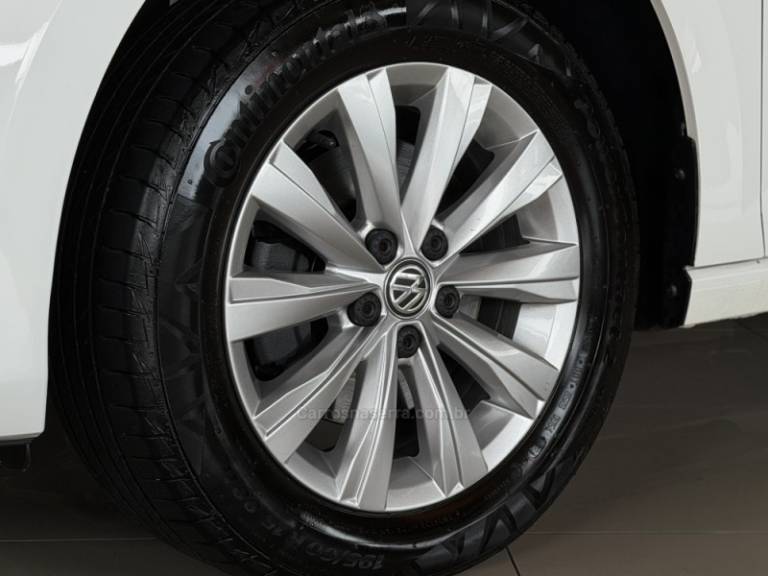 VOLKSWAGEN - VIRTUS - 2021/2022 - Branca - R$ 91.900,00