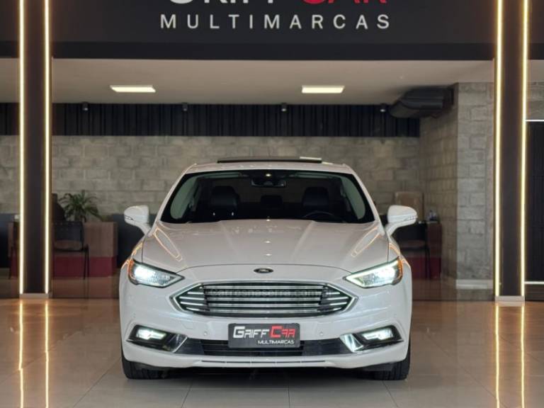 FORD - FUSION - 2018/2018 - Branca - R$ 89.900,00