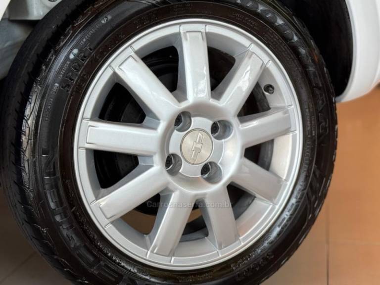 CHEVROLET - MERIVA - 2010/2011 - Branca - R$ 34.900,00
