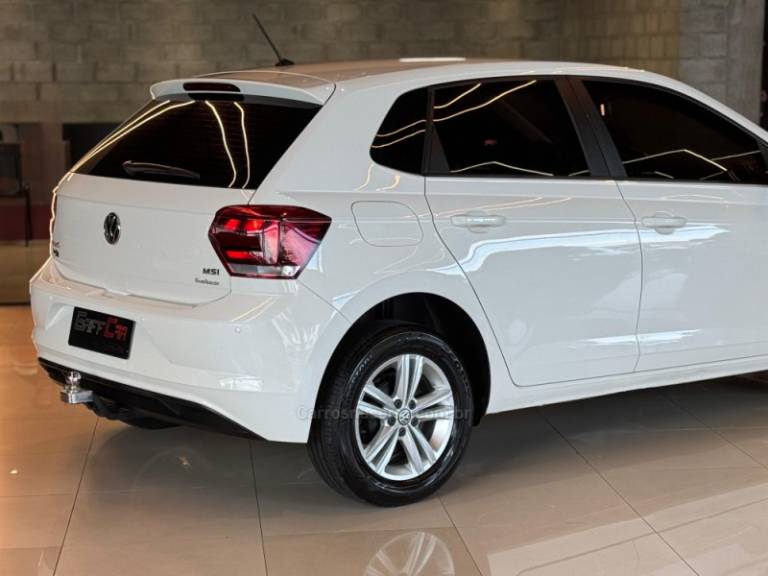 VOLKSWAGEN - POLO - 2018/2018 - Branca - R$ 66.900,00