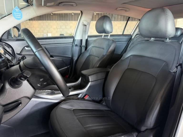 KIA MOTORS - SPORTAGE - 2013/2014 - Branca - R$ 87.900,00