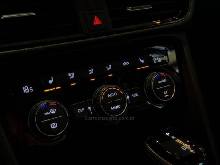 VOLKSWAGEN - TAOS - 2022/2022 - Branca - R$ 149.900,00