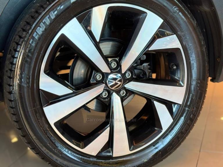 VOLKSWAGEN - NIVUS - 2021/2021 - Prata - R$ 112.900,00