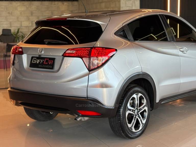 HONDA - HR-V - 2015/2016 - Prata - R$ 85.900,00