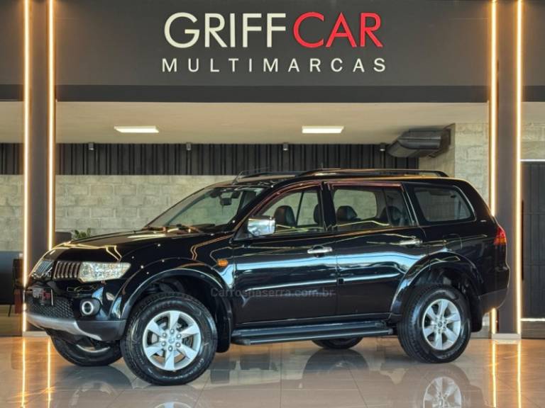 MITSUBISHI - PAJERO DAKAR - 2011/2012 - Preta - R$ 109.900,00