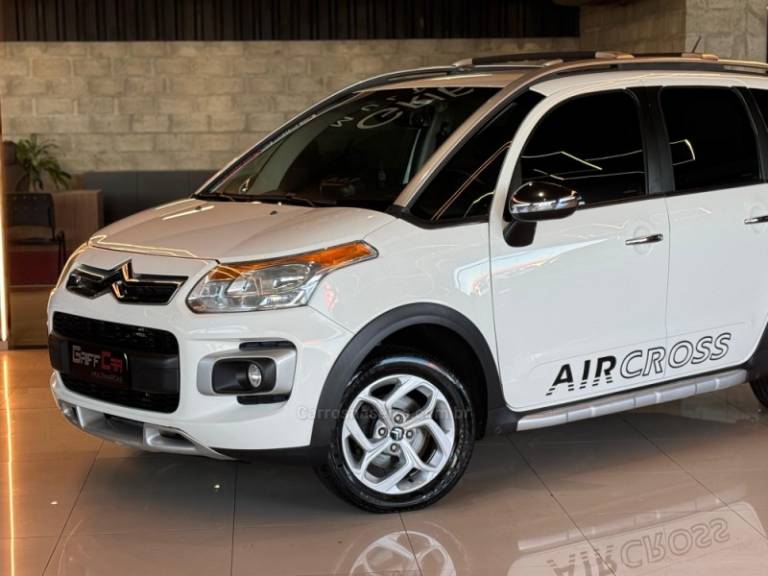 CITROËN - C3 AIRCROSS - 2012/2013 - Branca - R$ 31.900,00